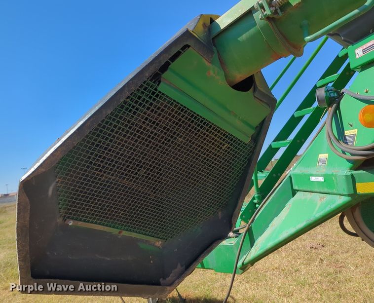 image for item OL9043 2007 John Deere 1890  air seeder