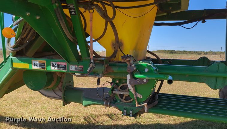 image for item OL9043 2007 John Deere 1890  air seeder