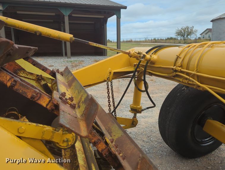 image for item OL9058 Johnson 80  elevating scraper