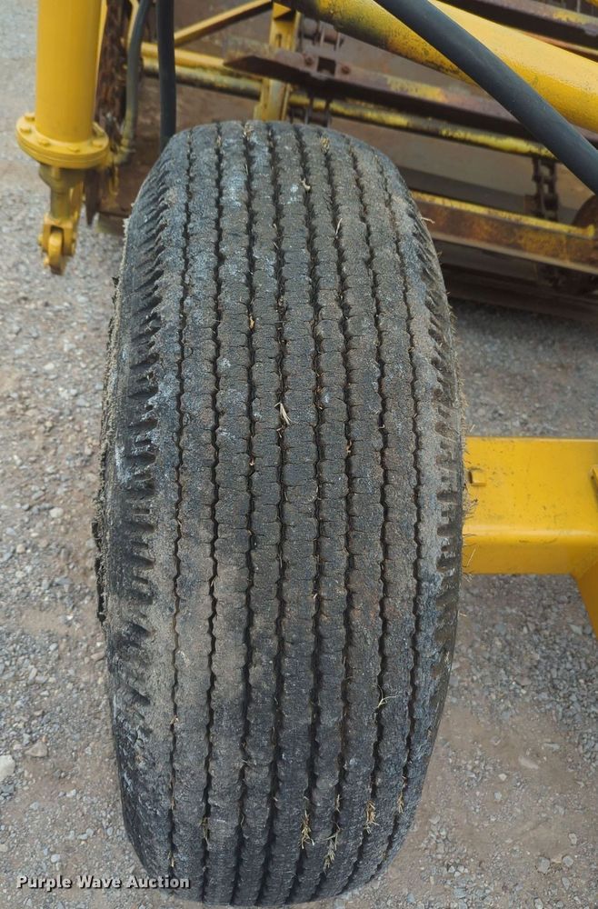 image for item OL9058 Johnson 80  elevating scraper