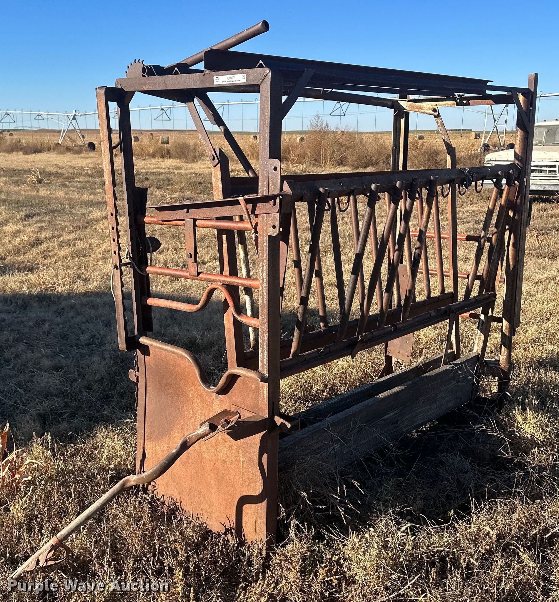 Livestock chute in Garden City, KS | Item IU9077 sold | Purple Wave