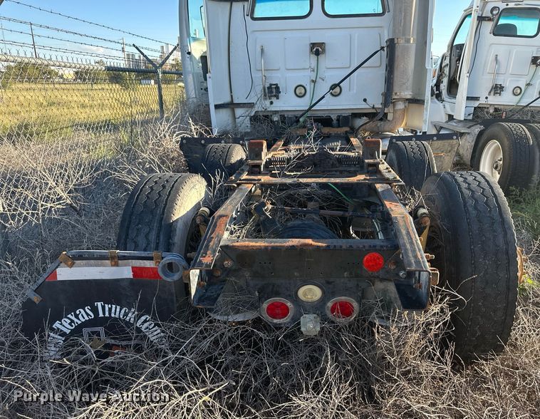 image for item DH1846 2007 Sterling AT9500  semi truck