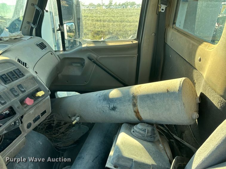 image for item DH1846 2007 Sterling AT9500  semi truck