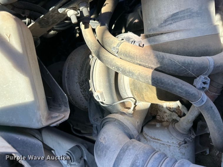 image for item DH1846 2007 Sterling AT9500  semi truck