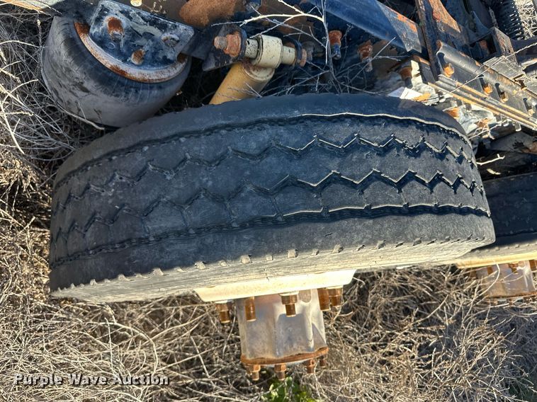 image for item DH1846 2007 Sterling AT9500  semi truck