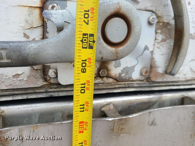 image for item DK4092 2000 Trailmobile  dry van trailer