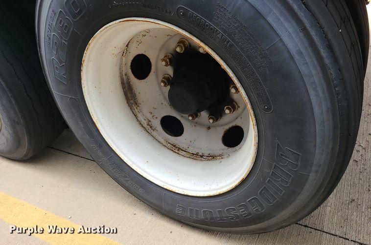 image for item DK4092 2000 Trailmobile  dry van trailer