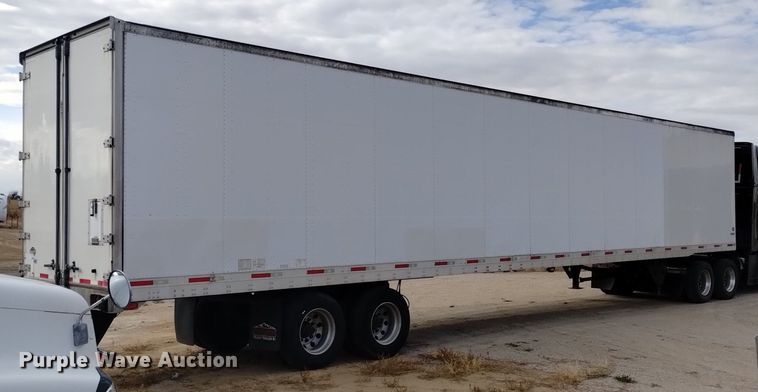 image for item DK8852 2008 Utility 4000D-X  dry van trailer