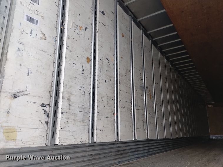 image for item DK8852 2008 Utility 4000D-X  dry van trailer