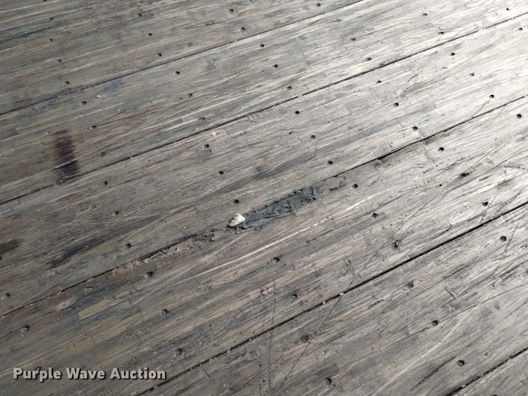 image for item DK8852 2008 Utility 4000D-X  dry van trailer