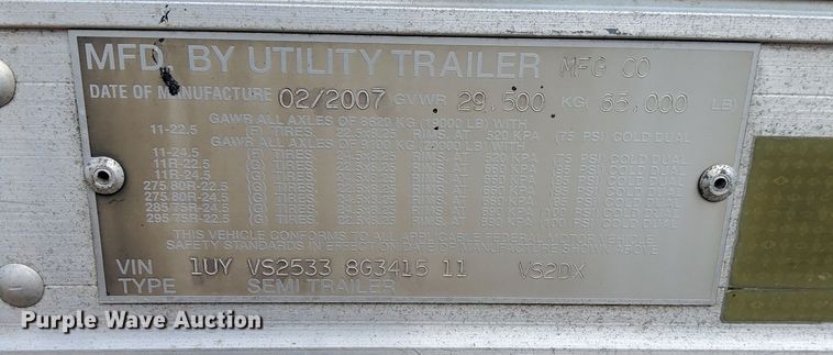 image for item DK8852 2008 Utility 4000D-X  dry van trailer