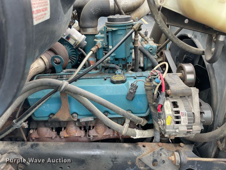 image for item DL3965 1998 International 4700  box truck