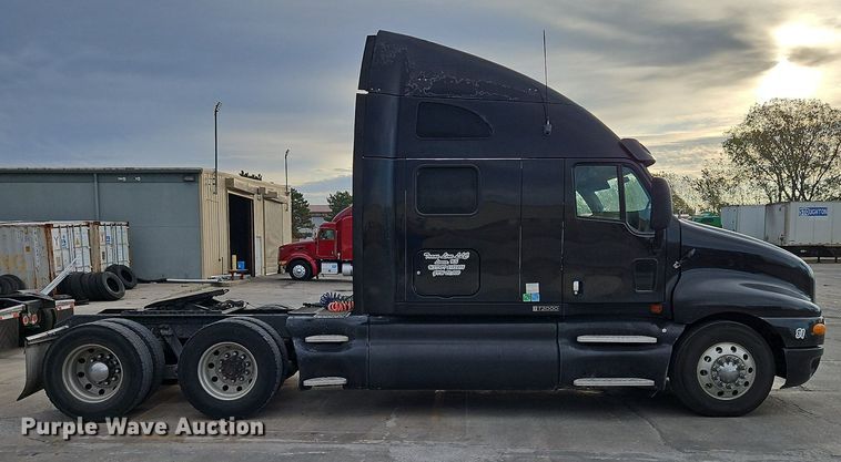 image for item DN7026 2006 Kenworth T2000  semi truck