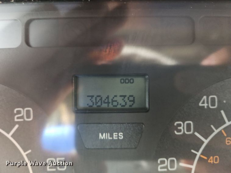 image for item DN7026 2006 Kenworth T2000  semi truck