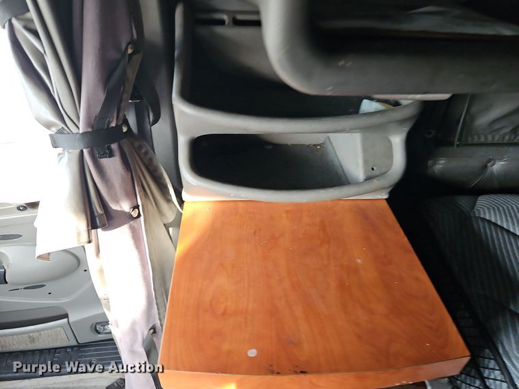 image for item DN7026 2006 Kenworth T2000  semi truck