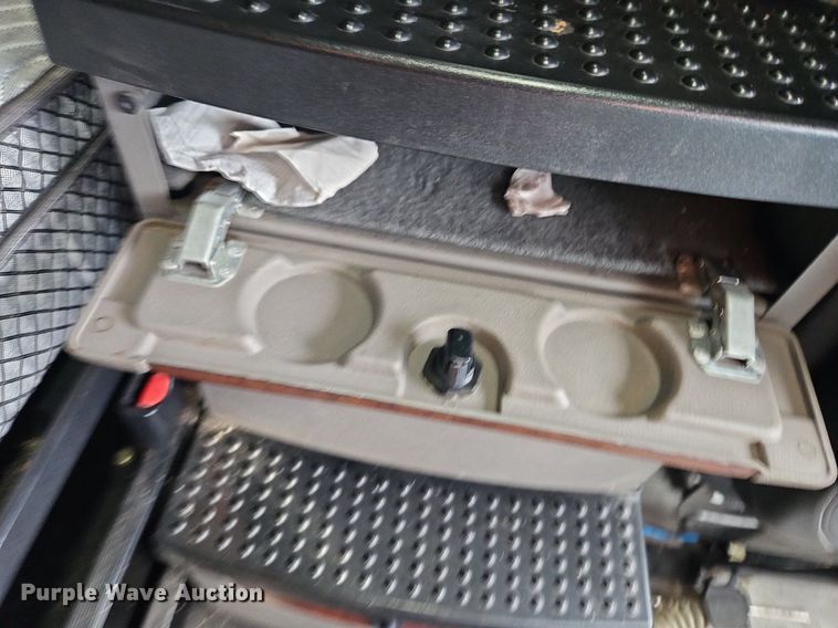 image for item DN7026 2006 Kenworth T2000  semi truck