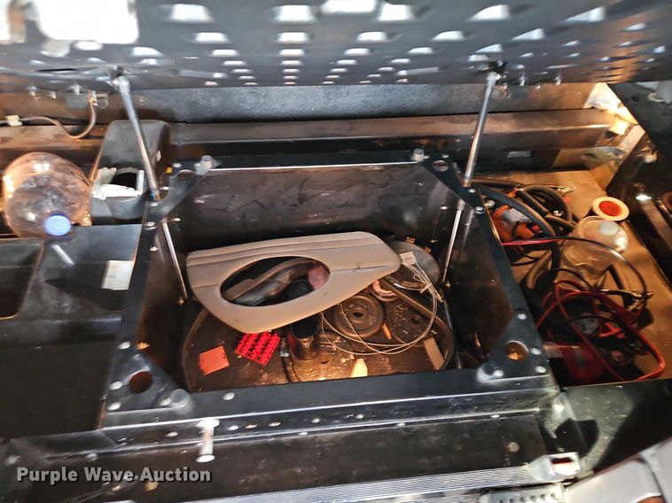 image for item DN7026 2006 Kenworth T2000  semi truck