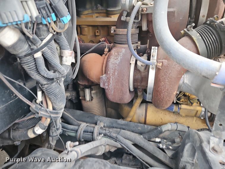 image for item DN7026 2006 Kenworth T2000  semi truck