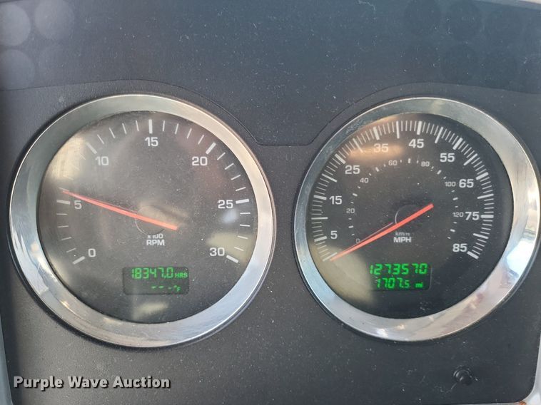 image for item DO4691 2007 Kenworth T800  semi truck