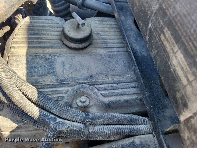 image for item DO4691 2007 Kenworth T800  semi truck