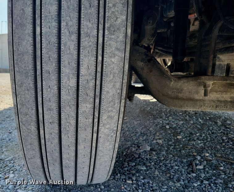 image for item DO4691 2007 Kenworth T800  semi truck