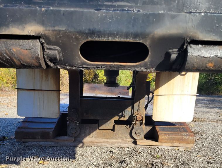 image for item DP0123 2007 X L Specialized Trailers Inc  lowboy equipment trailer