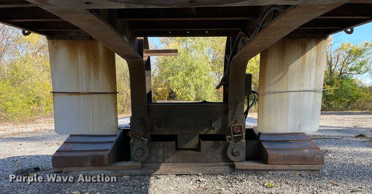 image for item DP0123 2007 X L Specialized Trailers Inc  lowboy equipment trailer