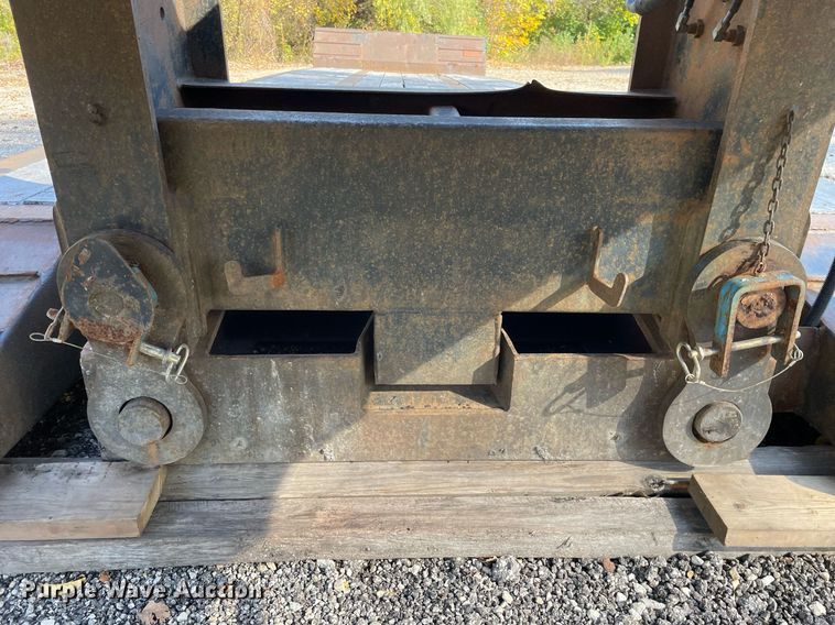 image for item DP0123 2007 X L Specialized Trailers Inc  lowboy equipment trailer