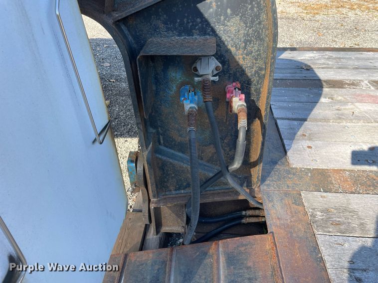 image for item DP0123 2007 X L Specialized Trailers Inc  lowboy equipment trailer