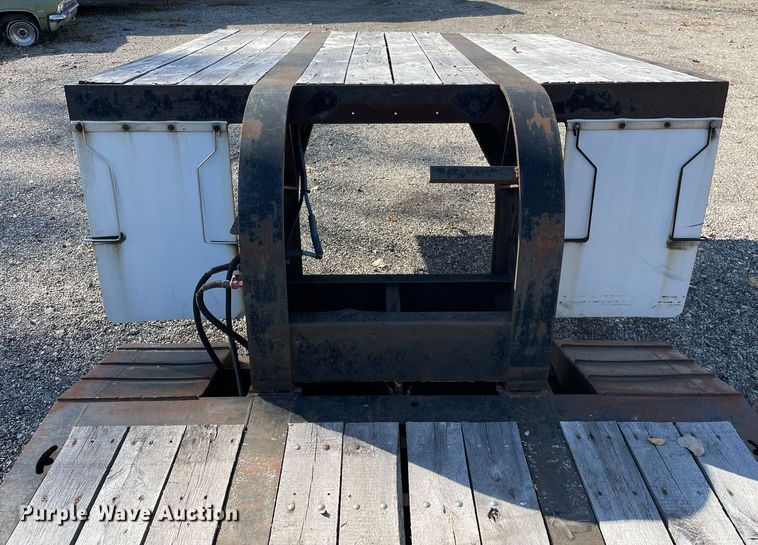 image for item DP0123 2007 X L Specialized Trailers Inc  lowboy equipment trailer