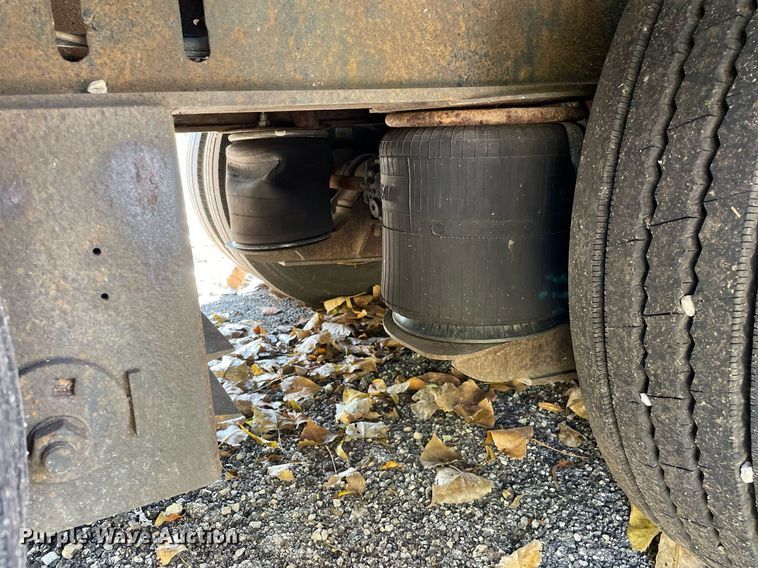 image for item DP0123 2007 X L Specialized Trailers Inc  lowboy equipment trailer