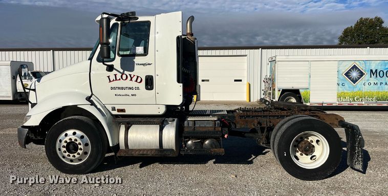 image for item DP2107 2012 International 8600 SBA 4X2  semi truck