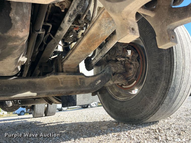 image for item DP2107 2012 International 8600 SBA 4X2  semi truck