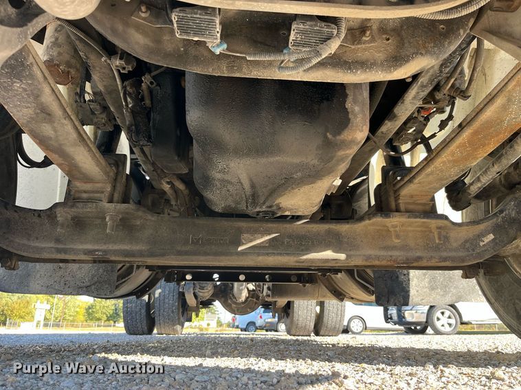 image for item DP2107 2012 International 8600 SBA 4X2  semi truck