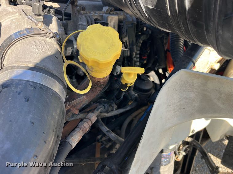 image for item DP2107 2012 International 8600 SBA 4X2  semi truck