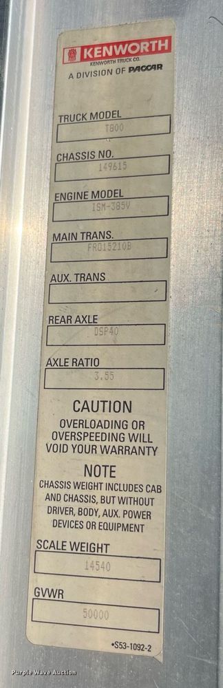 image for item DP2112 2006 Kenworth T800  semi truck
