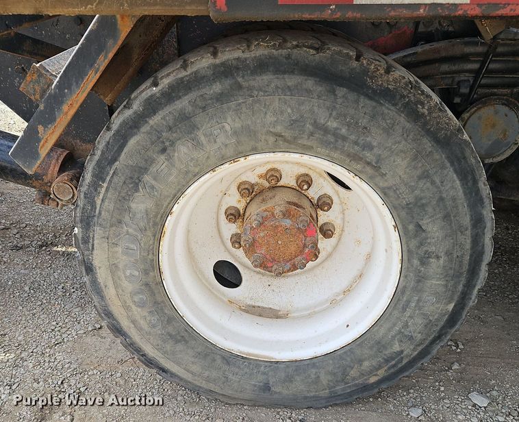 image for item DP2480 1999 Volvo WG64  roll-off container truck