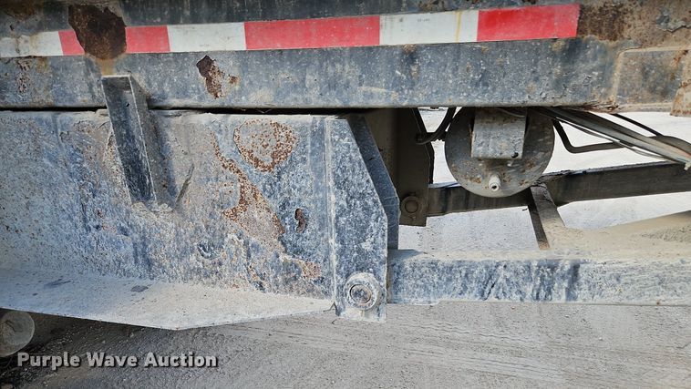 image for item DP2481 2001 Clement RKMS2827-AIR  end dump trailer