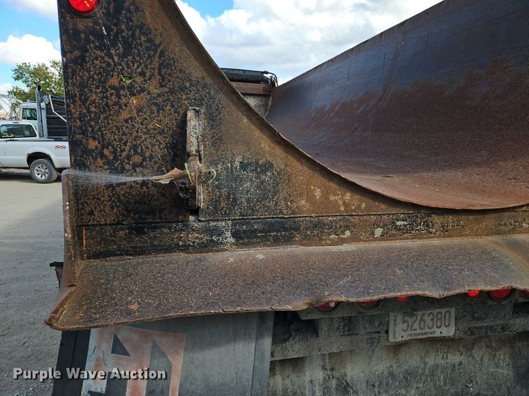 image for item DP2481 2001 Clement RKMS2827-AIR  end dump trailer