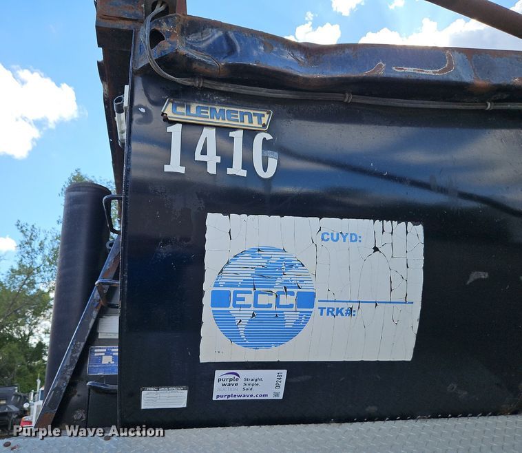 image for item DP2481 2001 Clement RKMS2827-AIR  end dump trailer