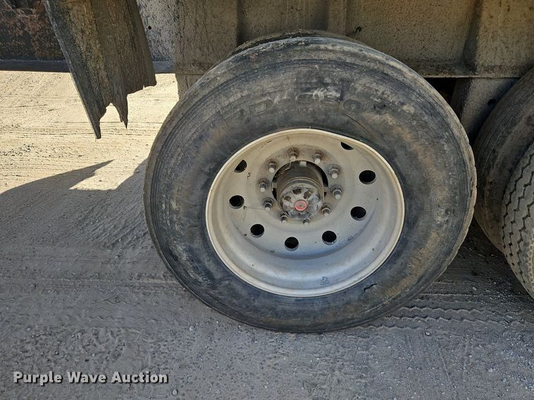 image for item DP2481 2001 Clement RKMS2827-AIR  end dump trailer