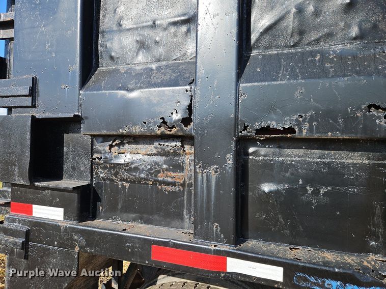 image for item DP2483 1996 Steco SEC38696  refuse trailer