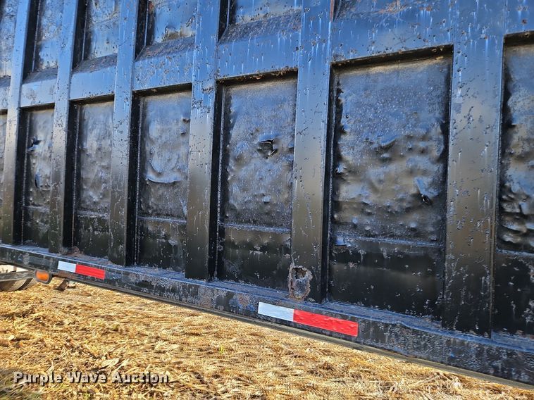 image for item DP2483 1996 Steco SEC38696  refuse trailer