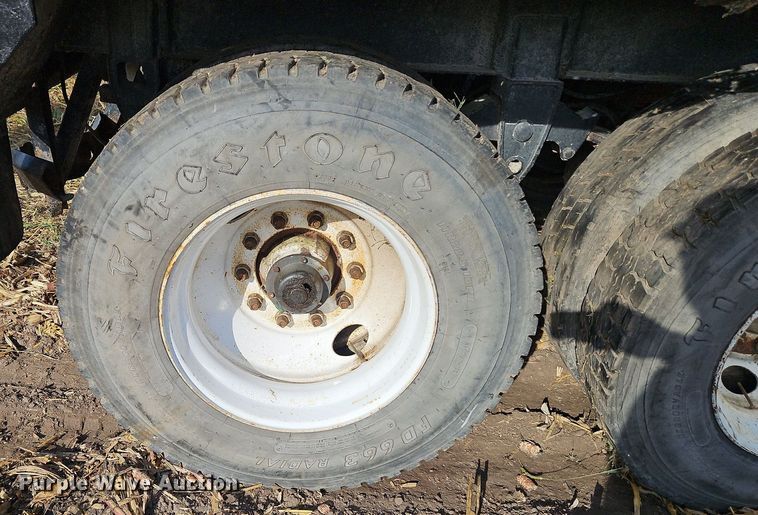 image for item DP2483 1996 Steco SEC38696  refuse trailer