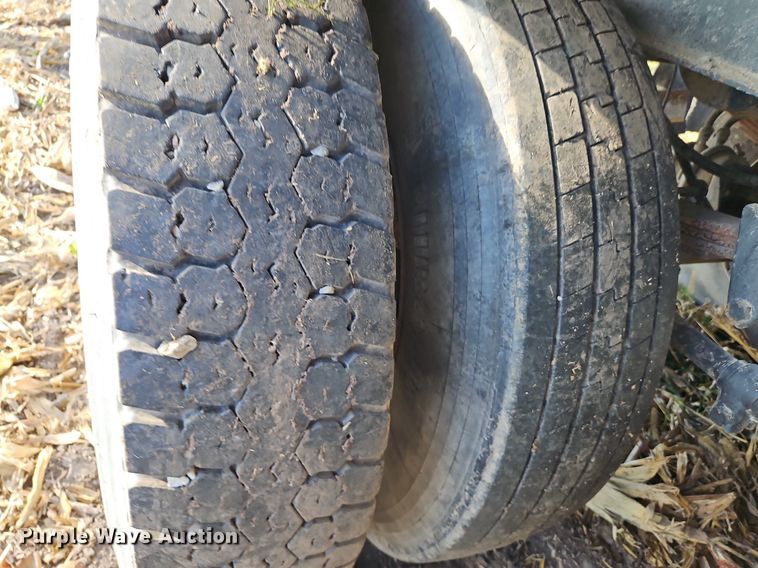 image for item DP2483 1996 Steco SEC38696  refuse trailer