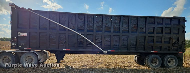 image for item DP2484 1996 Steco SEC38696  refuse trailer