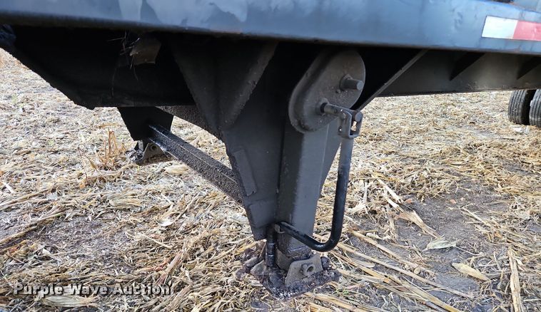 image for item DP2484 1996 Steco SEC38696  refuse trailer