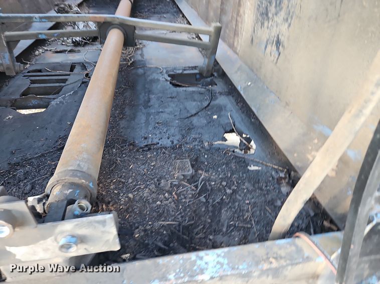 image for item DP2484 1996 Steco SEC38696  refuse trailer