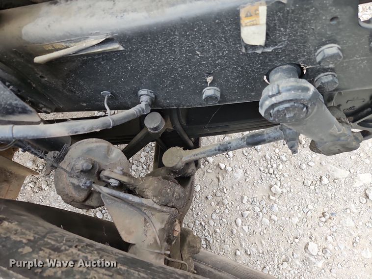 image for item DP2510 2005 Mack CV713  truck chassis