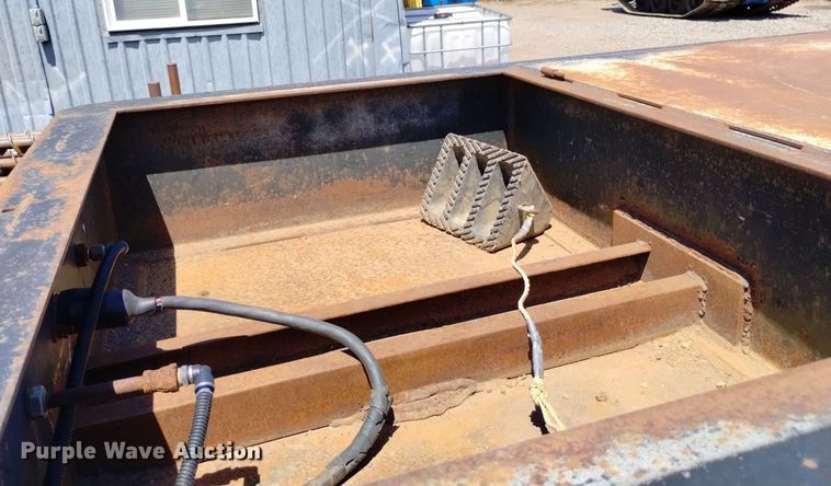 image for item DP3327 2001 SEI  equipment trailer